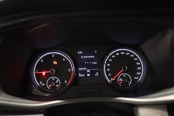 Volkswagen Transporter 11 of 16