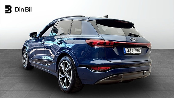 Audi Q6 e-tron 3 of 5