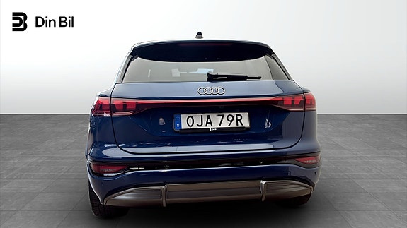 Audi Q6 e-tron 5 of 5