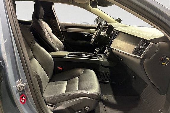 Volvo V90 15 of 17