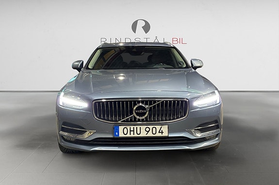 Volvo V90 10 of 17