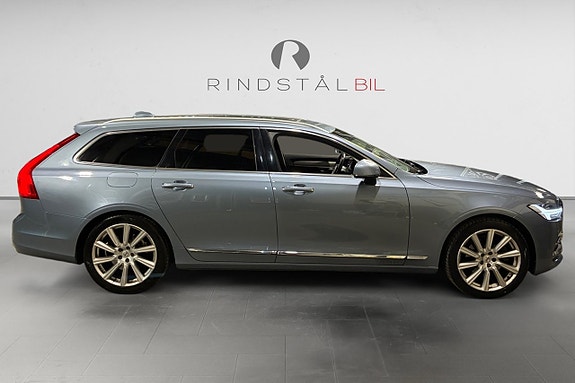 Volvo V90 8 of 17