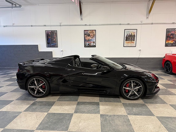 Chevrolet Corvette 15 of 23