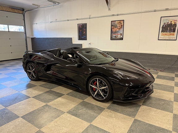 Chevrolet Corvette 16 of 23