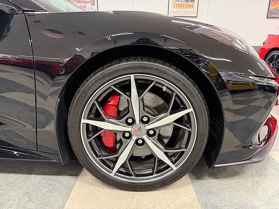Chevrolet Corvette 5 of 23