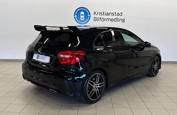 Mercedes-Benz A250 5 of 10