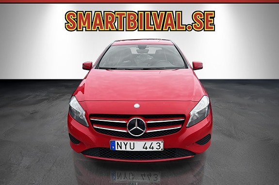 Mercedes-Benz A200 2 of 5