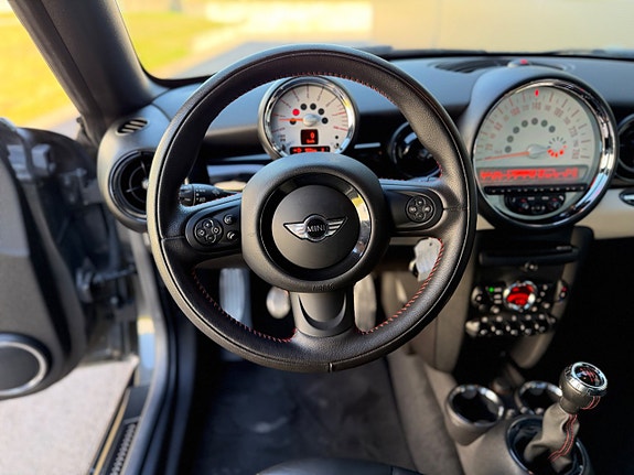 MINI Coupé Cooper S 13 of 14