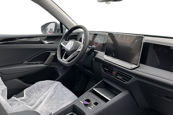 Volkswagen Tiguan 8 of 19