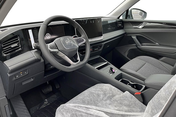 Volkswagen Tiguan 7 of 19