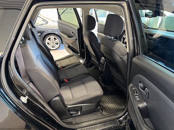 Kia Carens 20 of 21