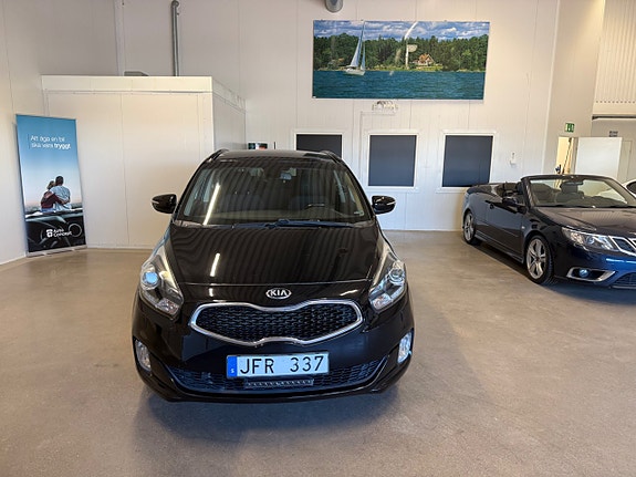 Kia Carens 4 of 5