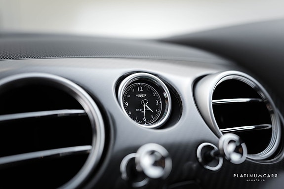 Bentley Continental GT 16 of 24