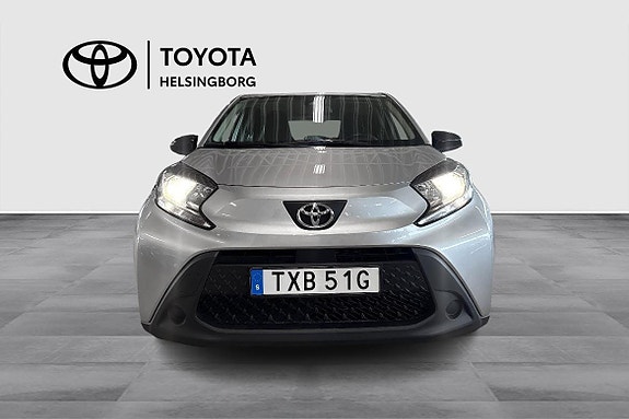 Toyota Aygo X 2 of 8
