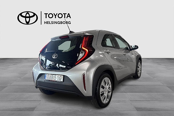 Toyota Aygo X 4 of 8