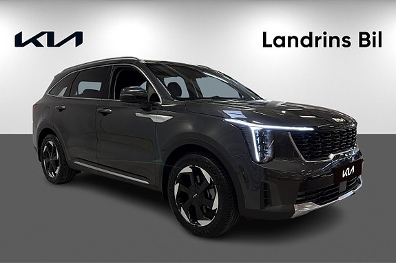 Kia Sorento 3 of 19