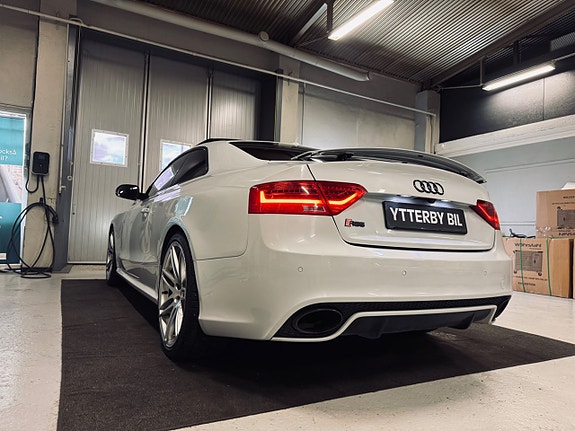 Audi RS5 4 of 27