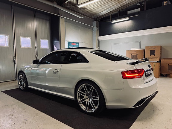Audi RS5 5 of 27