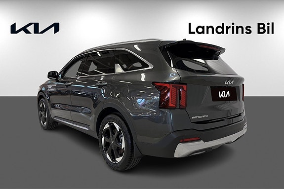 Kia Sorento 6 of 19