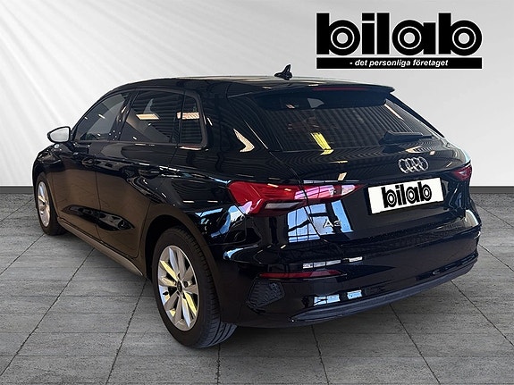 Audi A3 4 of 9