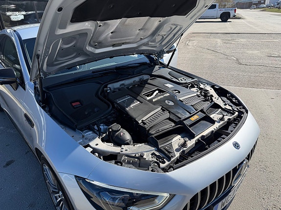 Mercedes-Benz AMG GT Coupe 15 of 16