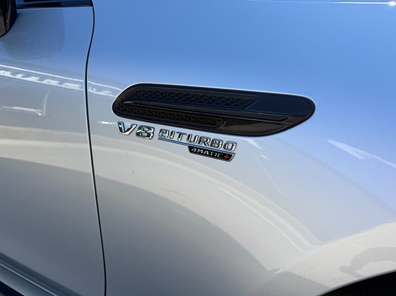 Mercedes-Benz AMG GT Coupe 5 of 16