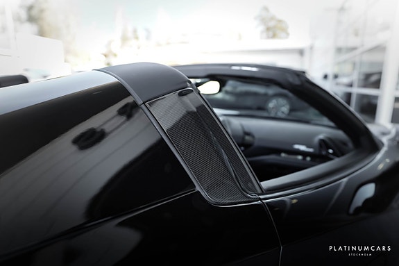 Ferrari 488 Spider 16 of 22