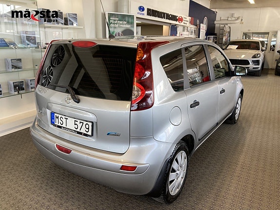 Nissan Note 3 of 5