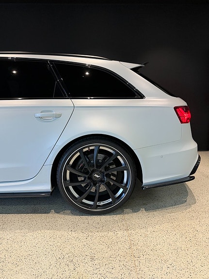 Audi RS6 4 of 5