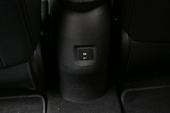 ORA 300 Pro 14 of 23