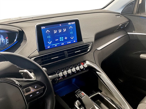 Peugeot 3008 10 of 16