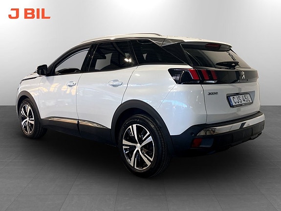 Peugeot 3008 3 of 5