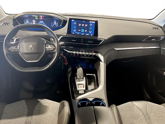 Peugeot 3008 7 of 16