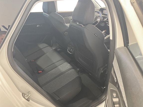 Peugeot 3008 13 of 16
