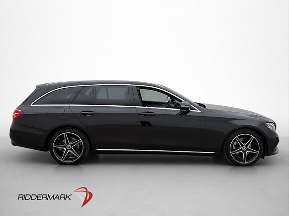 Mercedes-Benz E200 9 of 30
