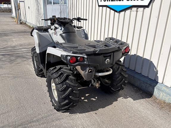 Can-Am Outlander Pro 650 4 of 4