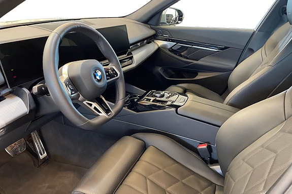 BMW 520d 12 of 19