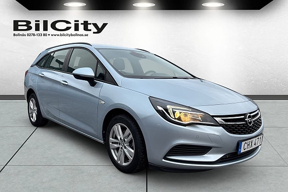 Opel Astra 3 of 5