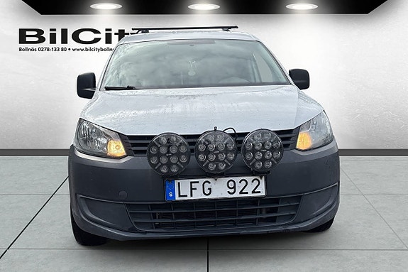 Volkswagen Caddy 4 of 5