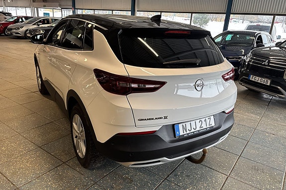 Opel Grandland X 7 of 8