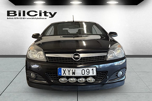 Opel Astra 4 of 5