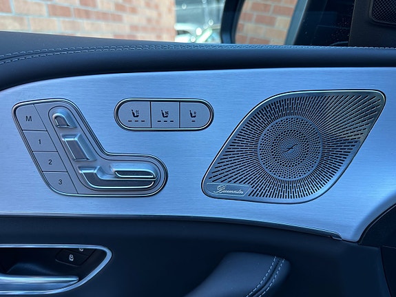 Mercedes-Benz GLE63 20 of 27