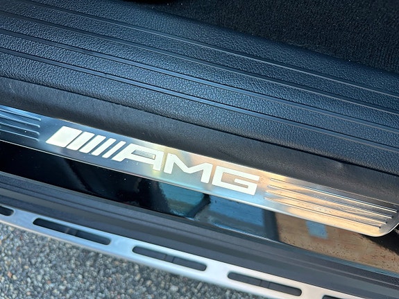 Mercedes-Benz GLE63 18 of 27