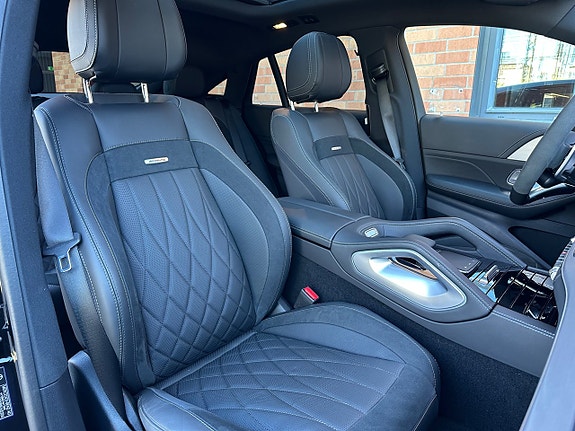 Mercedes-Benz GLE63 10 of 27