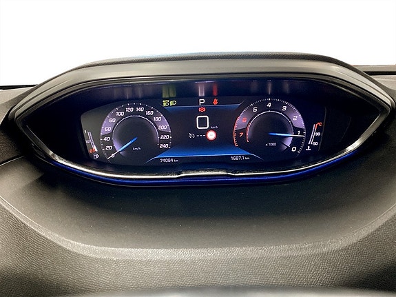 Peugeot 3008 8 of 19