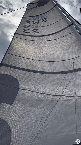 HELMSMAN 35 — View photo 1