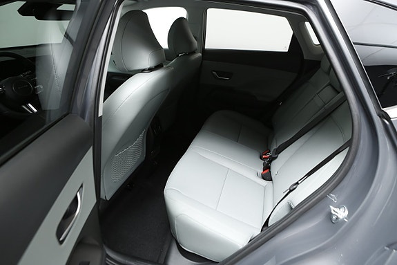 Hyundai Kona 10 of 26