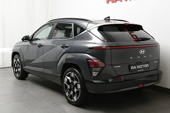 Hyundai Kona 3 of 5