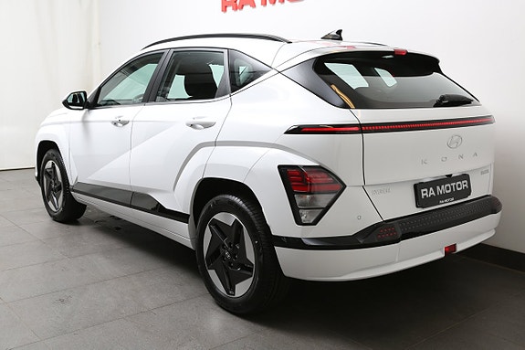 Hyundai Kona 3 of 5