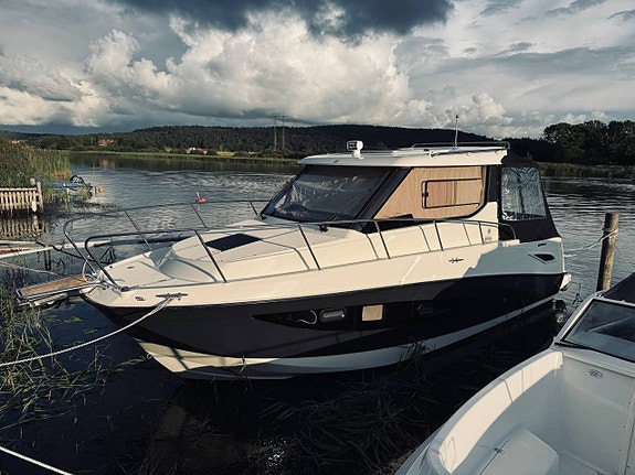 Quicksilver 855 Activ Mercury Verado 250hk BogProp+Trailer